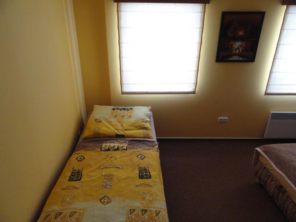 Apartment U Videmanu Poniklá 外观 照片