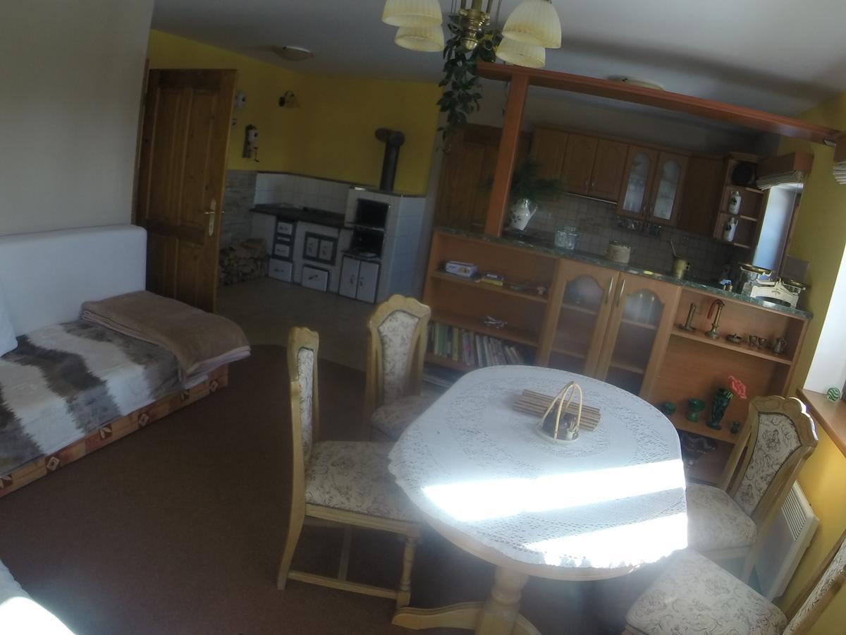 Apartment U Videmanu Poniklá 外观 照片